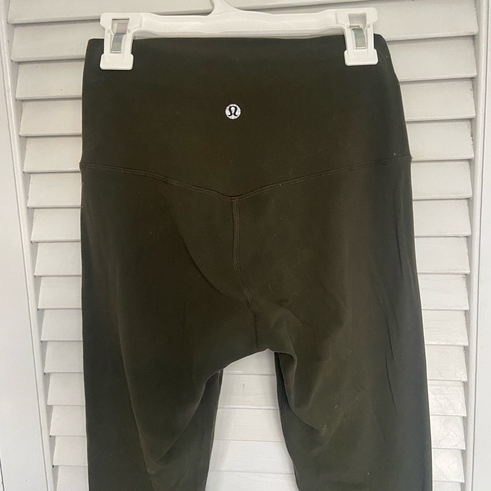 Lululemon leggings olive color size 4 gently worn